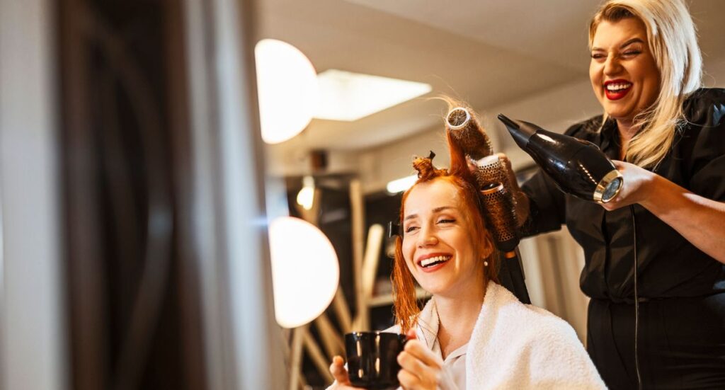 How to promote your hair salon Image