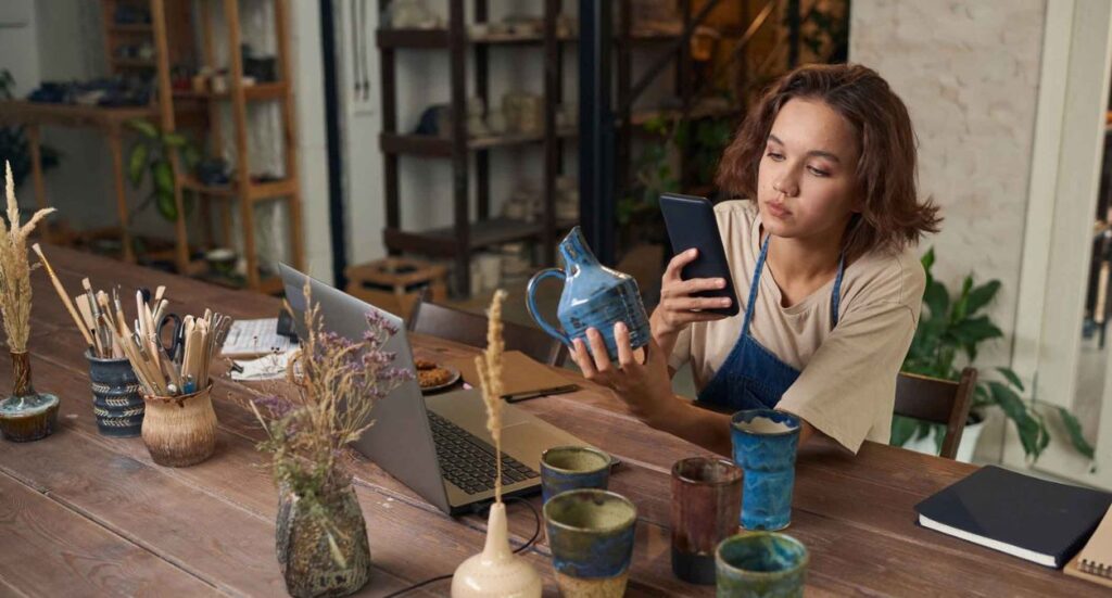 A Practical Guide to Selling Crafts Online Image