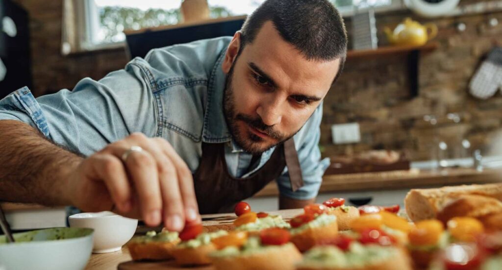 Why do catering businesses need insurance? Image