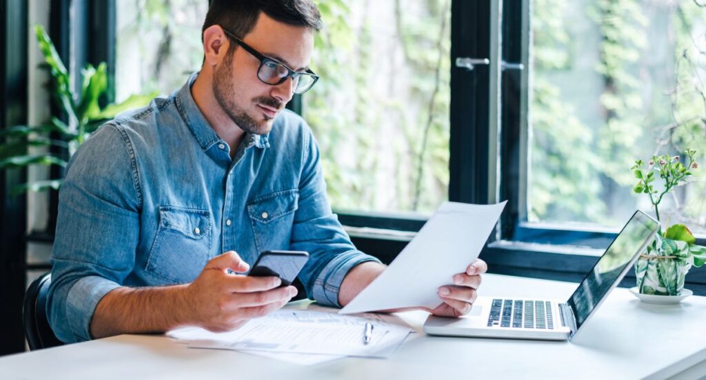 How Long Should You Keep Business Insurance Records? Image