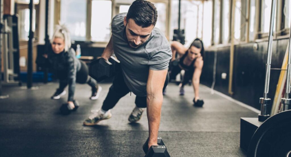 What to put on a personal trainer business card Image