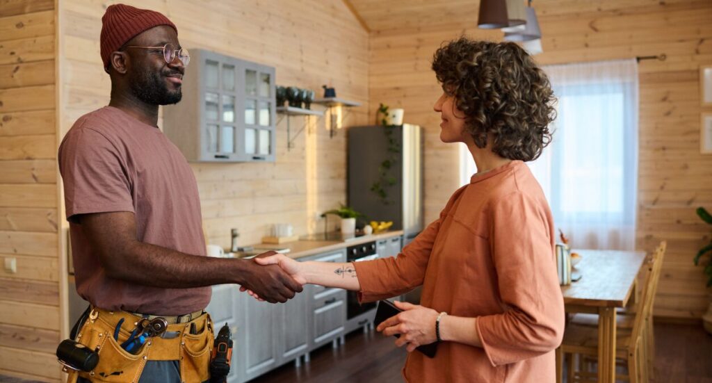 Using social media for trades businesses Image