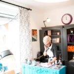 How to set up a home hair salon Image