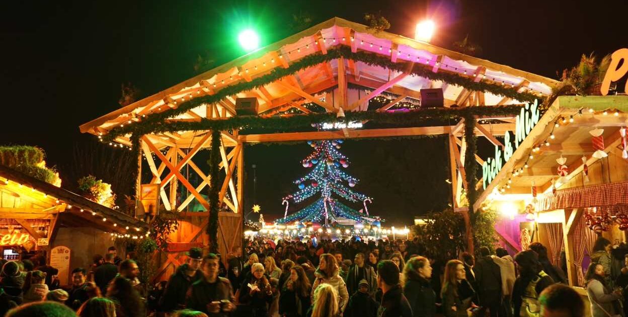 Christmas market crowd