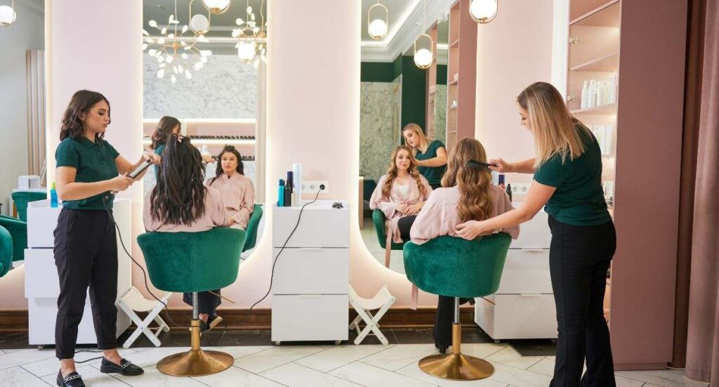 Hairdresser apprenticeships – what to expect Image