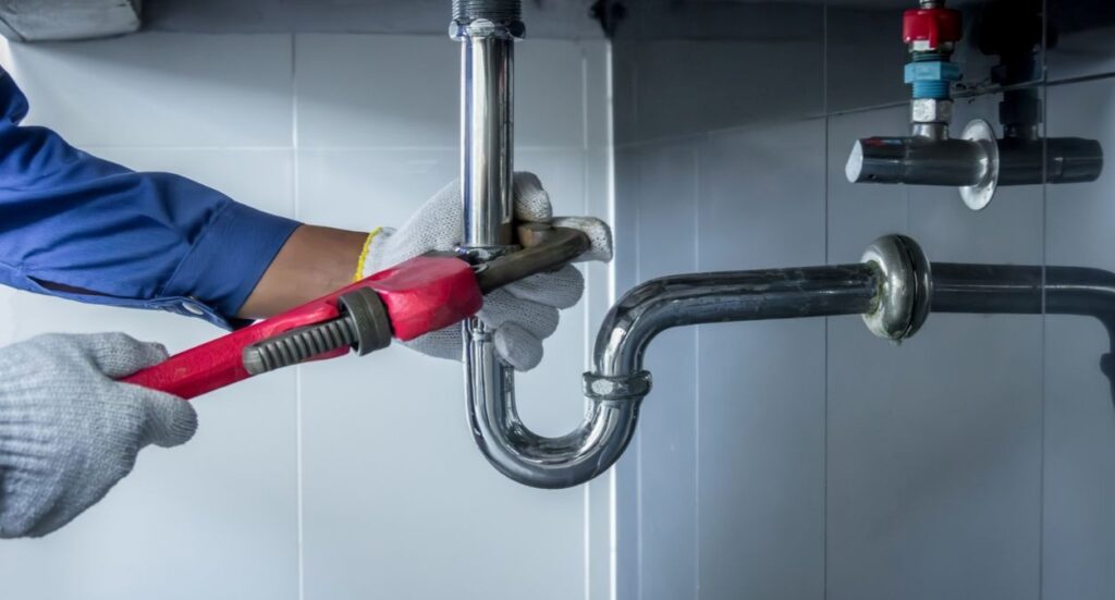 How to Start a Plumbing Business in the UK Image